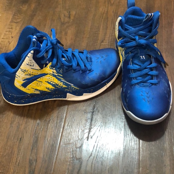 klay thompson sneakers
